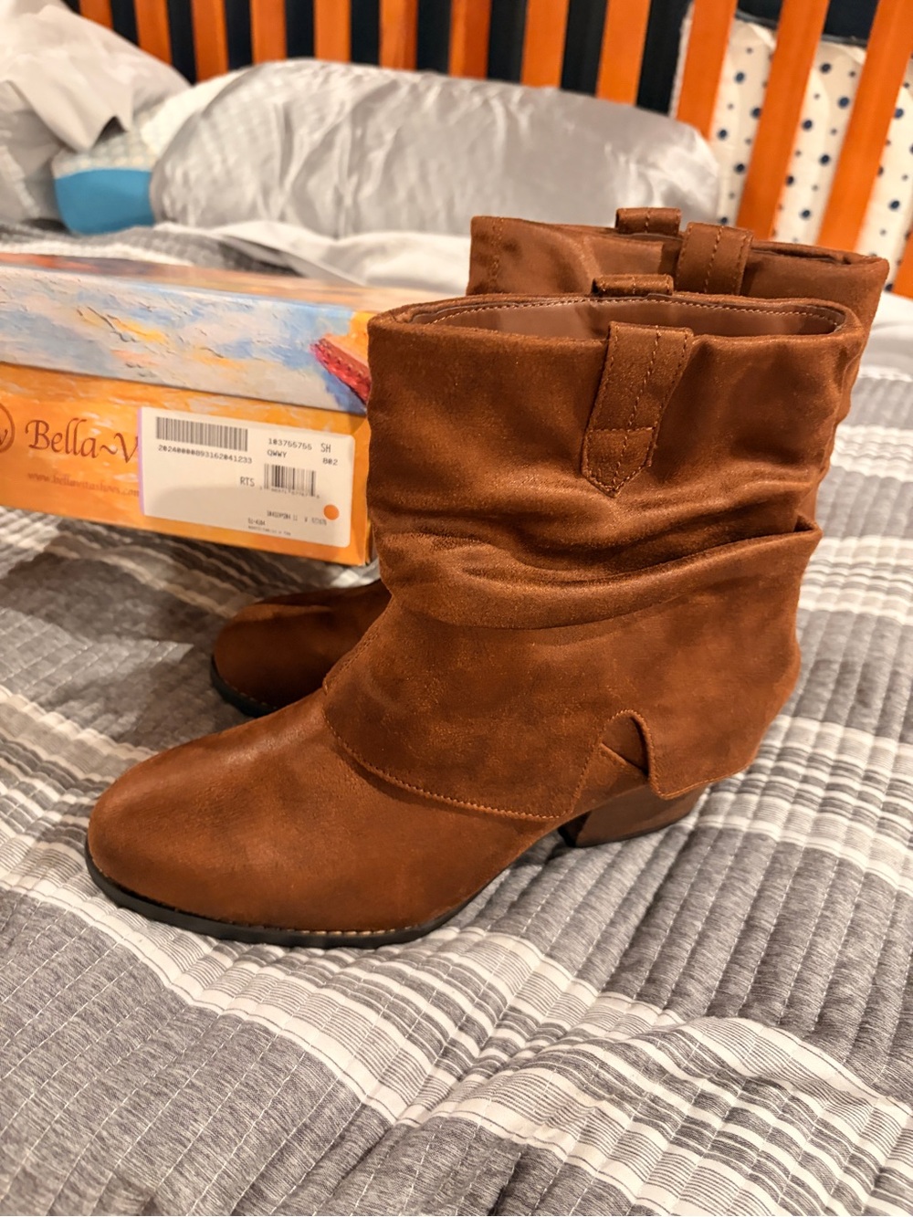 Brand New Bella Vita Twyla Size 11w Brown Fold over Slouchy Ankle Boots - Picture 3 of 12
